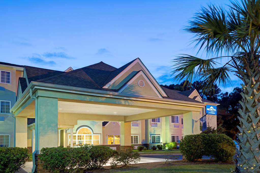 Microtel Inn & Suites By Wyndham Walterboro Exteriör bild